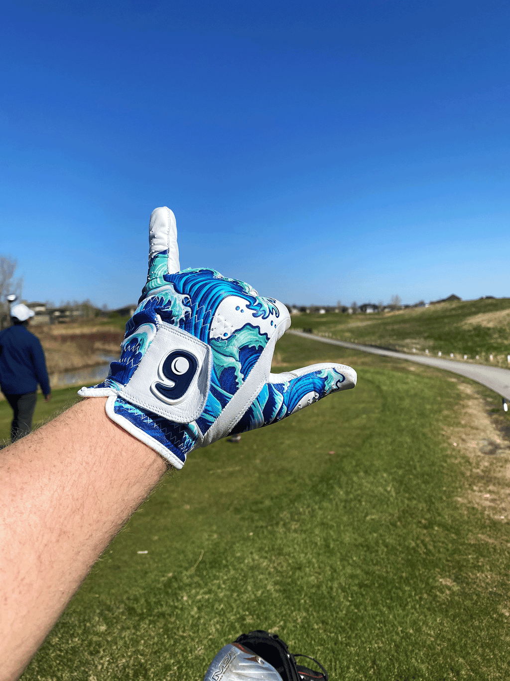 The Wave Golf Glove